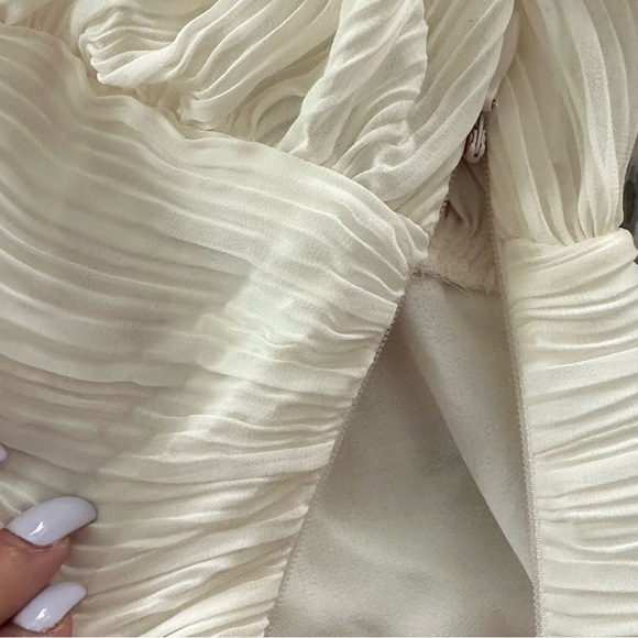 Zara Pleated Balloon Sleeve Blouse - Picture 8 of 9